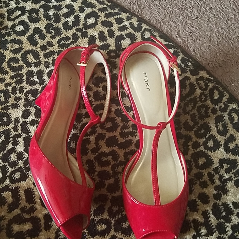 Barely worn Shoes